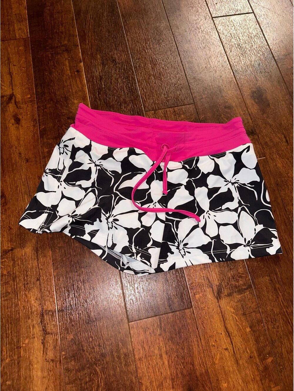 Athleta Beach Board Shorts Women Size Medium